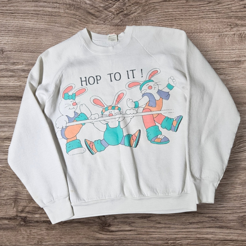 80s Fruit Of  The Loom Bunny Cartoon Gymnastics Print Sweatshirt USA MADE Size L